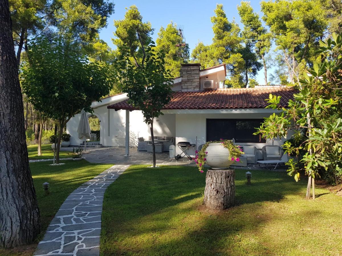 Sani Villa Christy Exterior photo